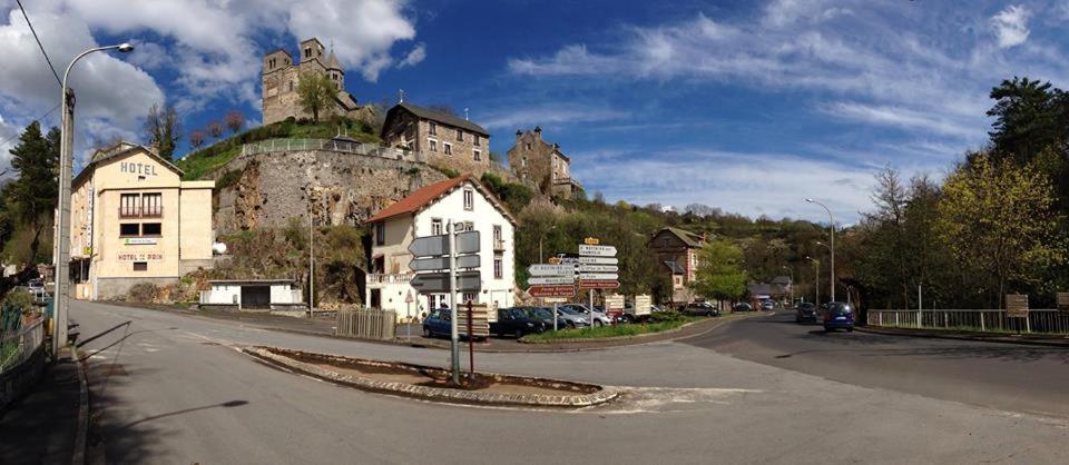 Logis Hotel De La Paix Saint-Nectaire Luaran gambar